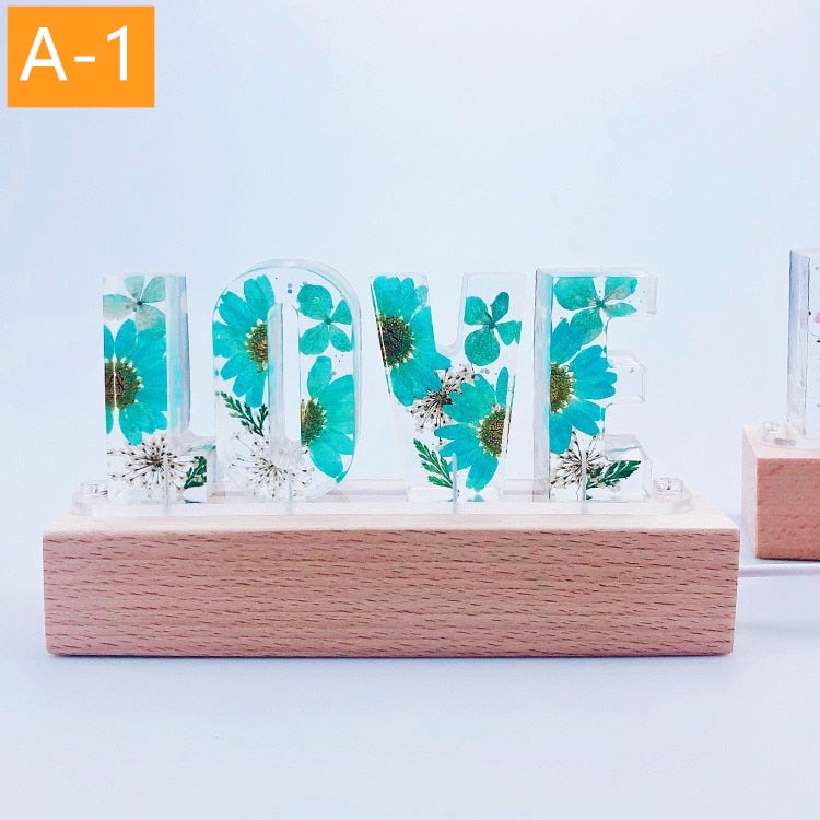 20% OFF. You may choose more than one discounted item with purchase of at least one full price item. Customized A To Z Letters, Dried Flower Night Light, Creative Romantic Table Lamp, Gift for Couple and lovers.